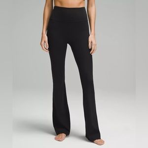 Lululemon Groove Super-High-Rise Flared Pant size 4